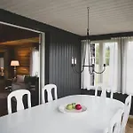 ヴィラ Forest Ranger's House, Authentic Lappish Atmosphere *