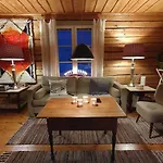 ヴィラ Forest Ranger's House, Authentic Lappish Atmosphere
