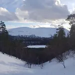 Forest Ranger's House, Authentic Lappish Atmosphere ヴィラ *