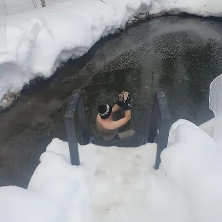 빌라 Forest Ranger's House, Authentic Lappish Atmosphere Äkäslompolo