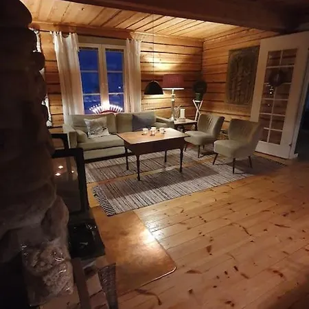 Forest Ranger's House, Authentic Lappish Atmosphere