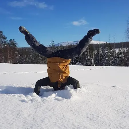 Forest Ranger's House, Authentic Lappish Atmosphere *
