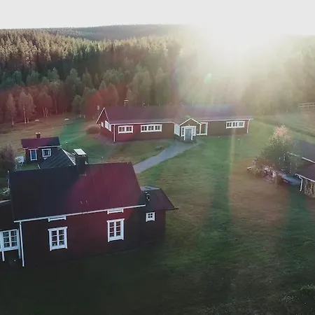 Forest Ranger's House, Authentic Lappish Atmosphere *