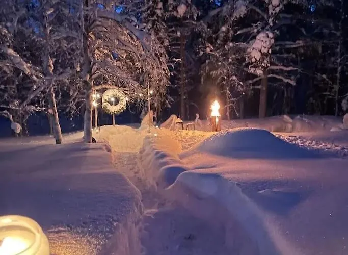 Forest Ranger's House, Authentic Lappish Atmosphere * Äkäslompolo