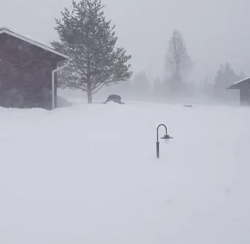 Forest Ranger's House, Authentic Lappish Atmosphere *