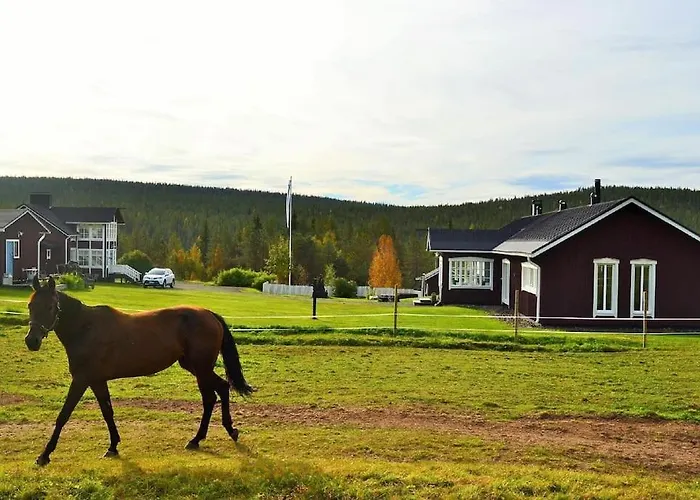 Forest Ranger's House, Authentic Lappish Atmosphere Äkäslompolo