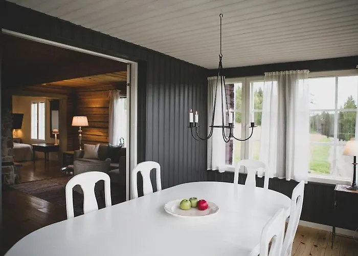 Villa Forest Ranger's House, Authentic Lappish Atmosphere *