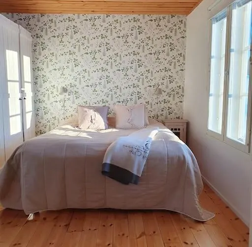 Villa Forest Ranger's House, Authentic Lappish Atmosphere Äkäslompolo