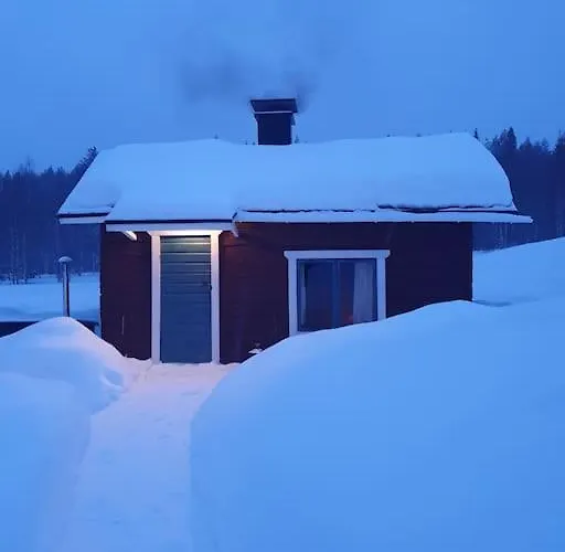 Forest Ranger's House, Authentic Lappish Atmosphere *