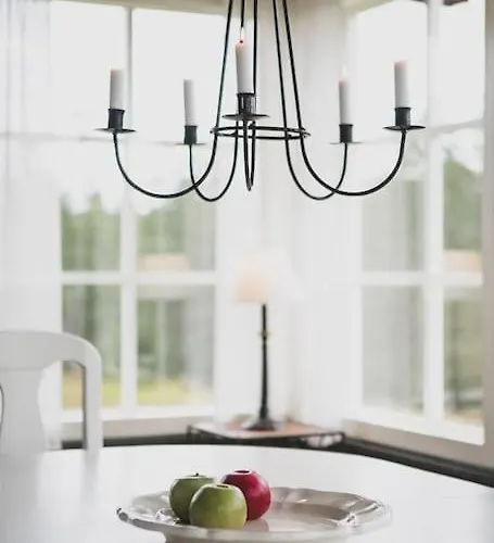 Forest Ranger's House, Authentic Lappish Atmosphere Äkäslompolo