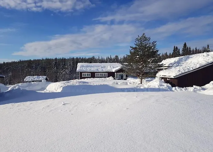 Forest Ranger's House, Authentic Lappish Atmosphere * Äkäslompolo