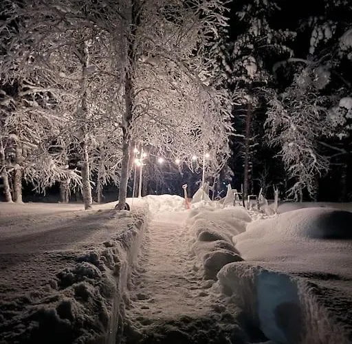 Forest Ranger's House, Authentic Lappish Atmosphere